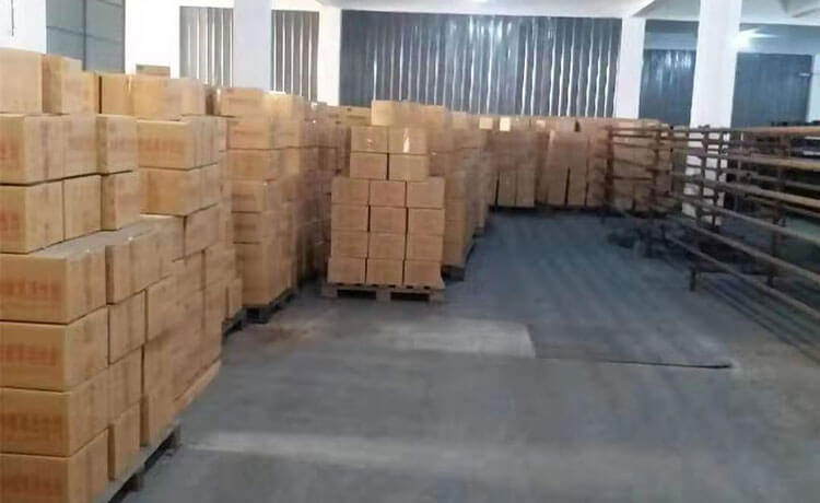 特種<a href=http://m.54hw.com/fwzhxt/ target=_blank class=infotextkey>蜂窩活性炭</a>包裝